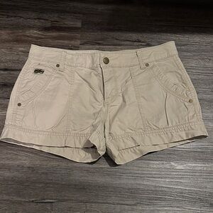 Old Navy Women's Beige Cargo Shorts